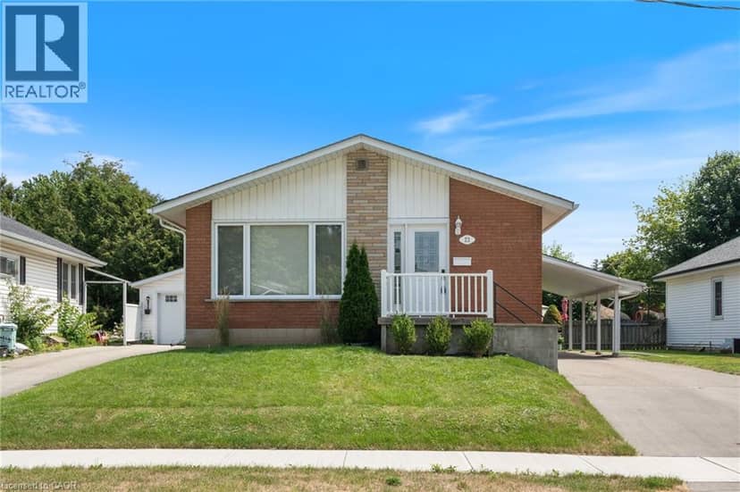 23 HOMEWOOD Avenue, Simcoe, photo 2