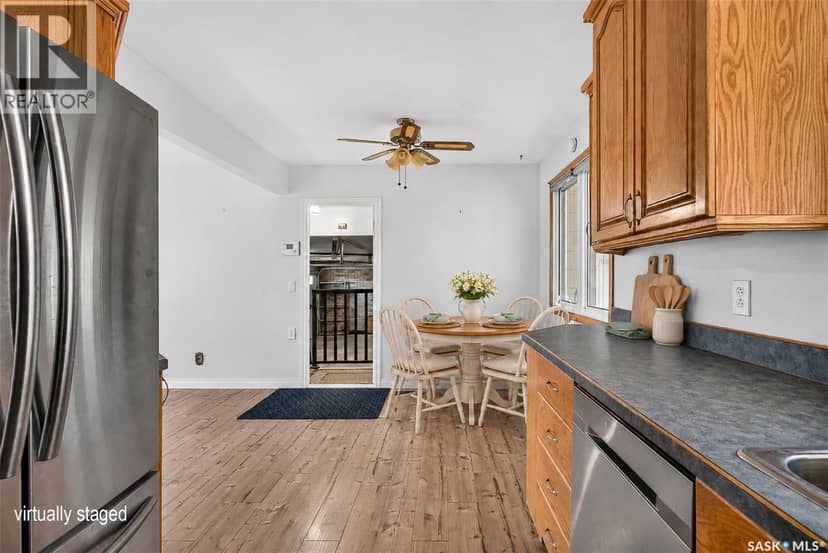 704 Norfolk AVENUE — photo 15 of 40