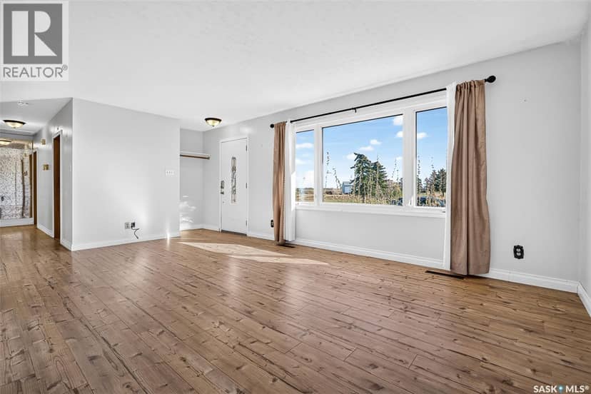 704 Norfolk AVENUE — photo 16 of 40
