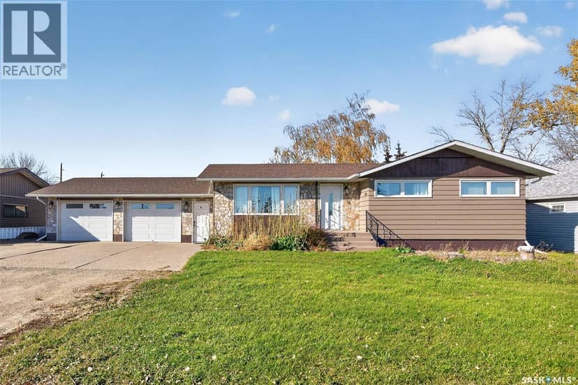 704 Norfolk AVENUE, Chamberlain, photo 2