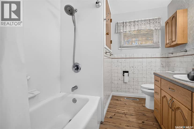 704 Norfolk AVENUE — photo 25 of 40