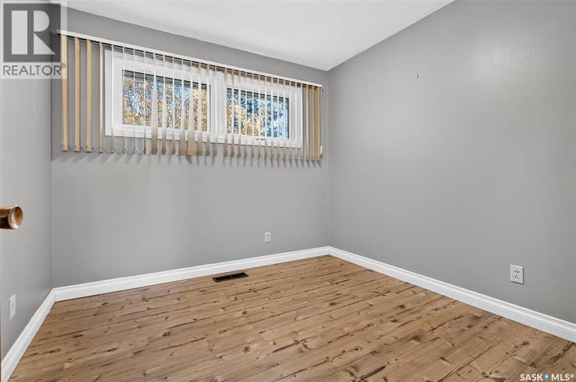 704 Norfolk AVENUE — photo 30 of 40