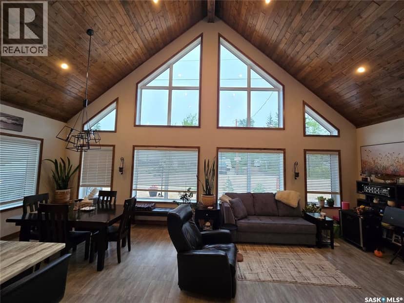 106 Lakeview DRIVE — photo 34 of 40
