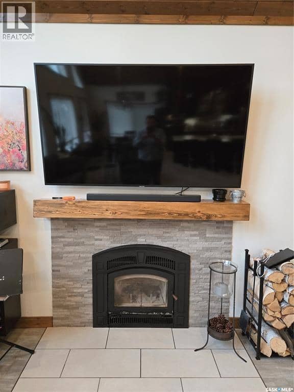 106 Lakeview DRIVE — photo 33 of 40