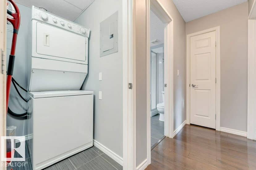#112 616 McAllister Lo SW — photo 20 of 31