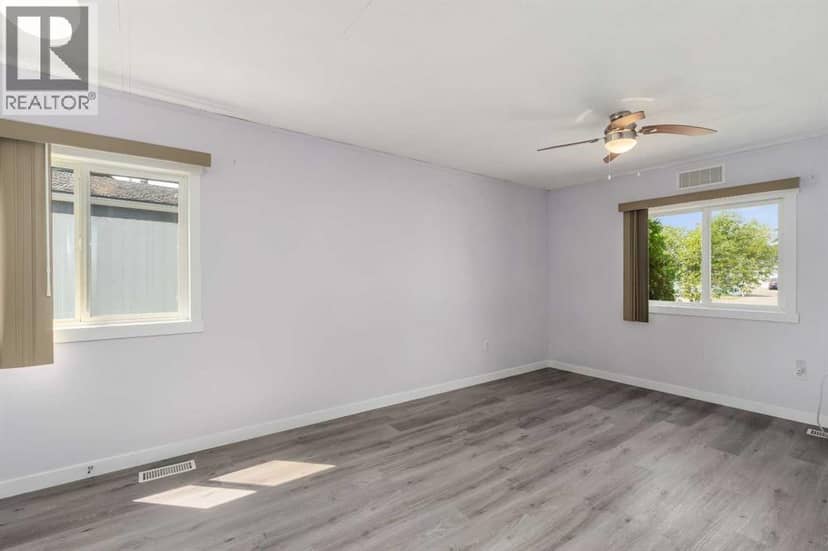 34 Burroughs Place NE — photo 14 of 23