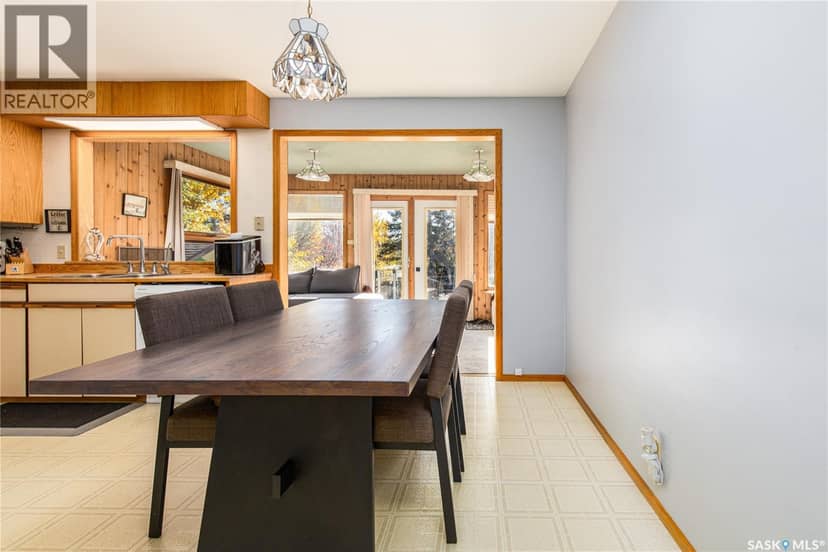 915 Normandy DRIVE — photo 16 of 40