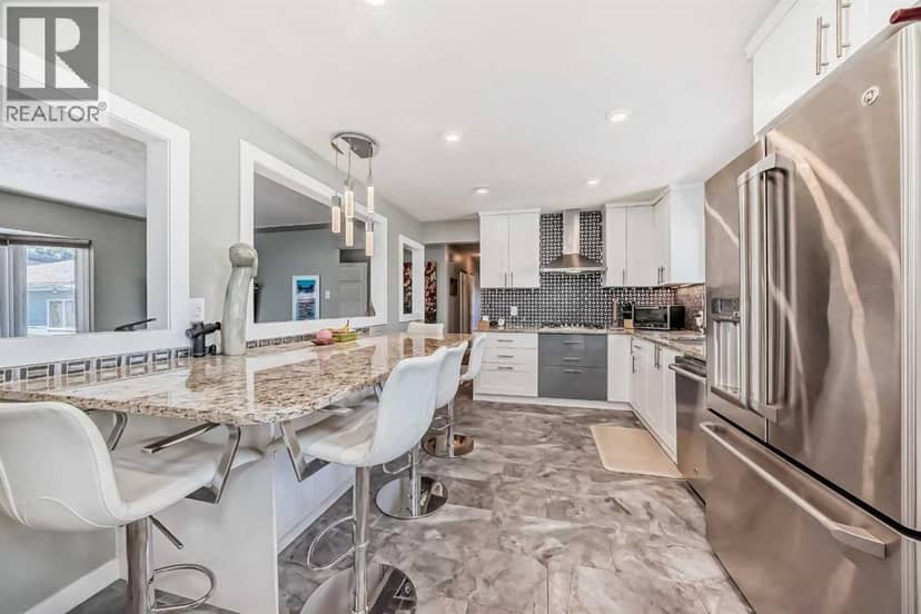 29 Chisholm Crescent NW — photo 19 of 40