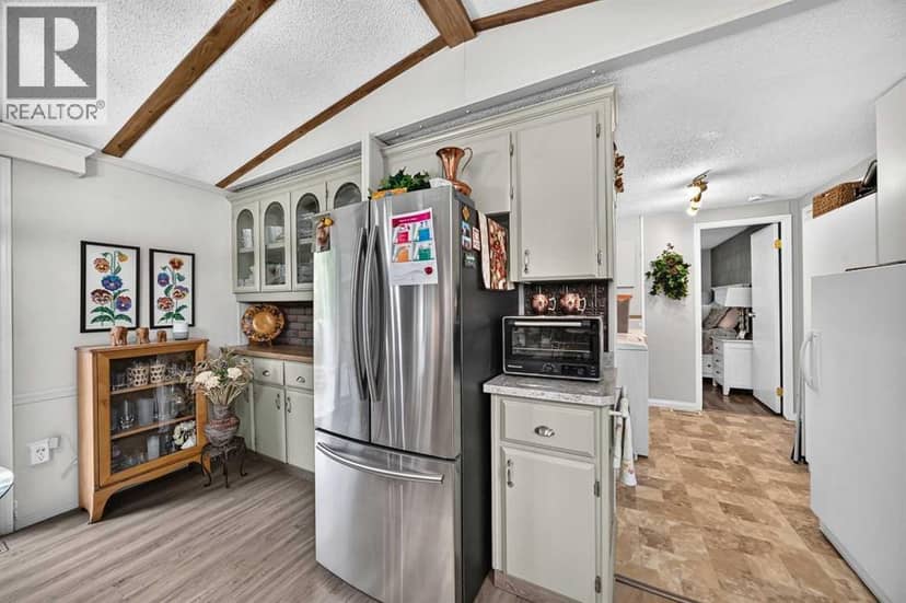 3221 Burroughs Manor NE — photo 14 of 40