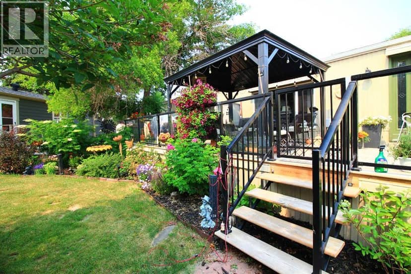 3221 Burroughs Manor NE — photo 40 of 40