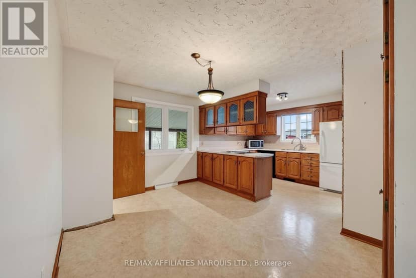 420 Anthony Street — photo 11 of 25