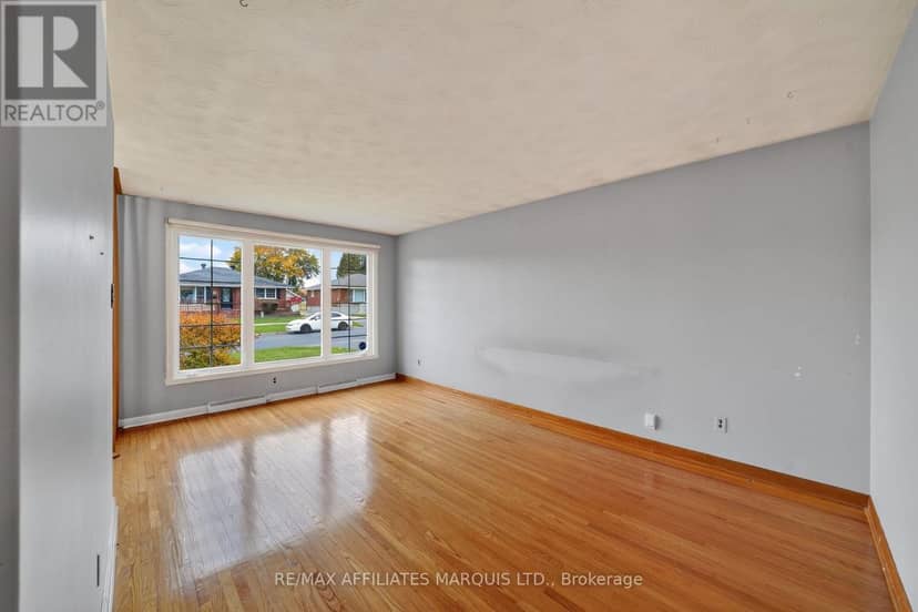 420 Anthony Street, Cornwall, photo 3