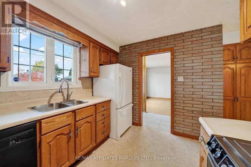 420 Anthony Street, Cornwall, photo 5
