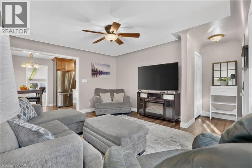 8 FIFTH Avenue, Cambridge, photo 7