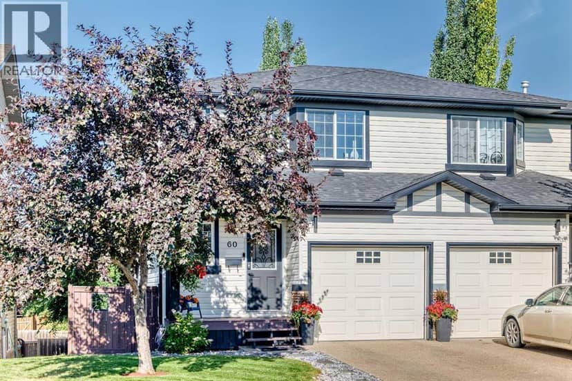 60 Arthur Close, Red Deer, photo 2
