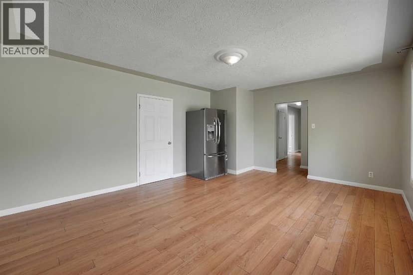 1506 36 Street SE, Calgary, photo 5
