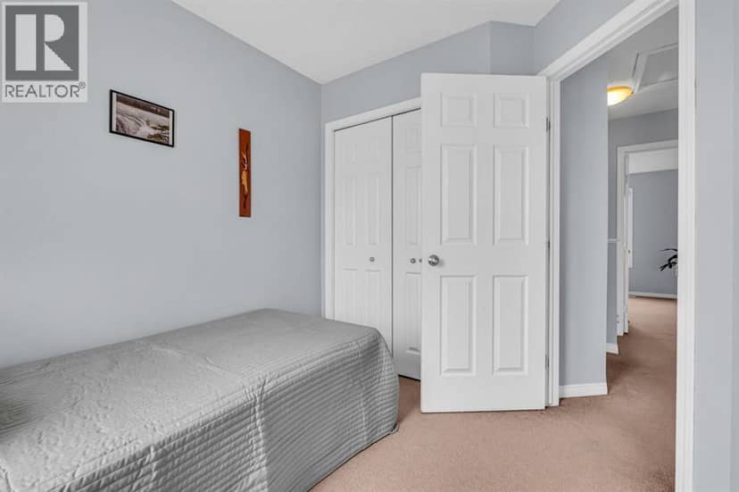 28 Everhollow Way SW — photo 15 of 22