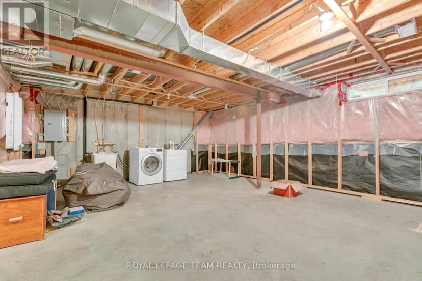 28 Appledale Drive — photo 38 of 40