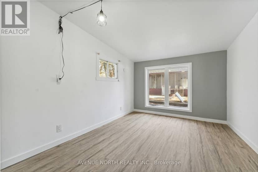 6958 Notre Dame Street — photo 19 of 27