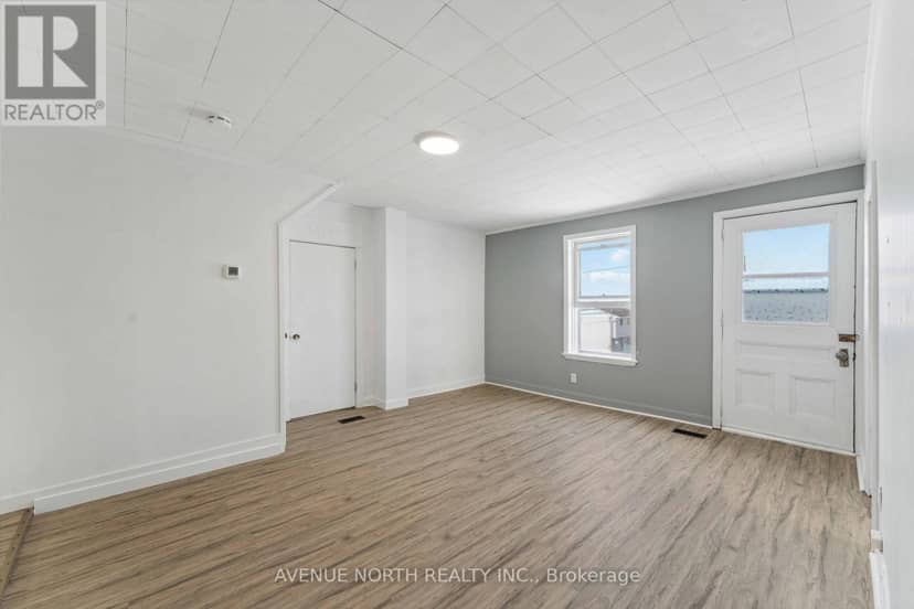 6958 Notre Dame Street, Ottawa, photo 7
