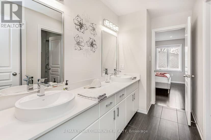 338 Woodale Avenue — photo 31 of 40