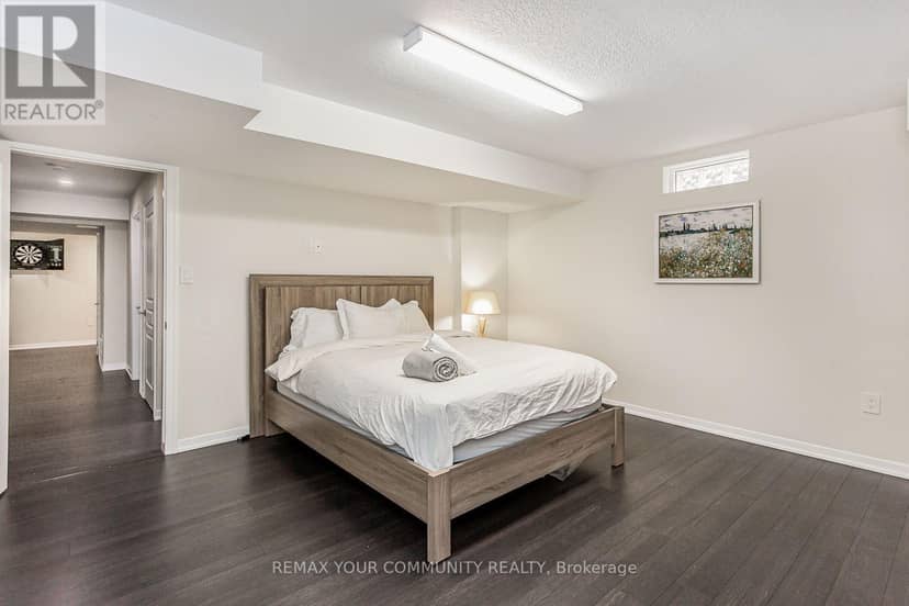 338 Woodale Avenue — photo 35 of 40