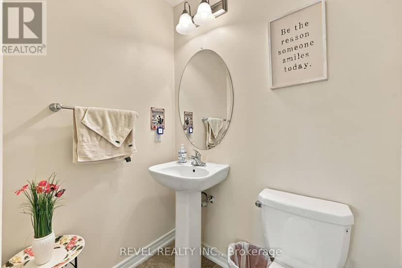 97 Narbonne Crescent — photo 11 of 40