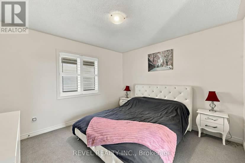 97 Narbonne Crescent — photo 27 of 40