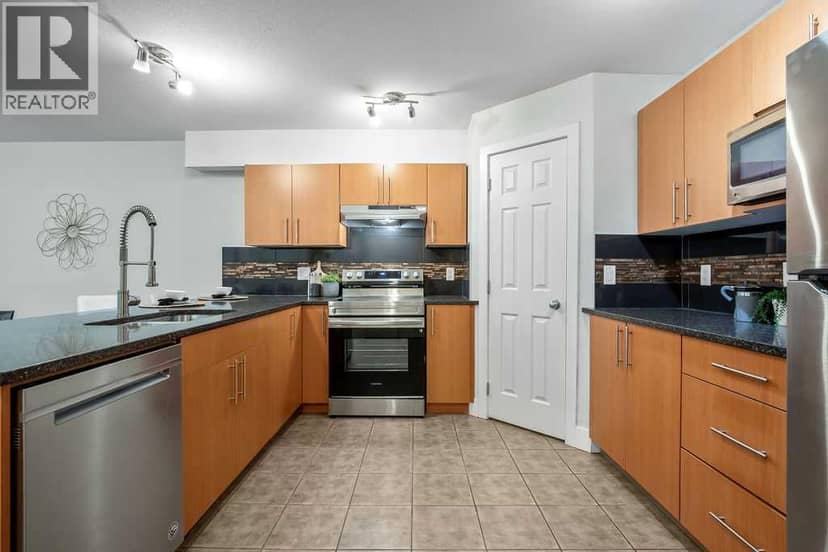 104, 1724 26 Avenue SW, Calgary, photo 5