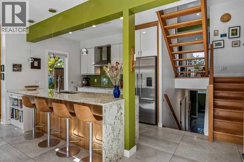 1820 4 Street NE — photo 15 of 40