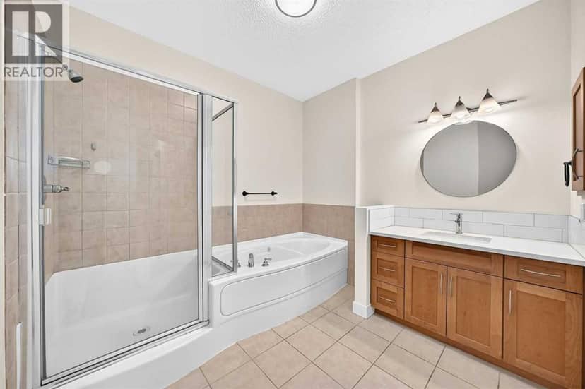 437, 10 Discovery Ridge Close SW — photo 26 of 36