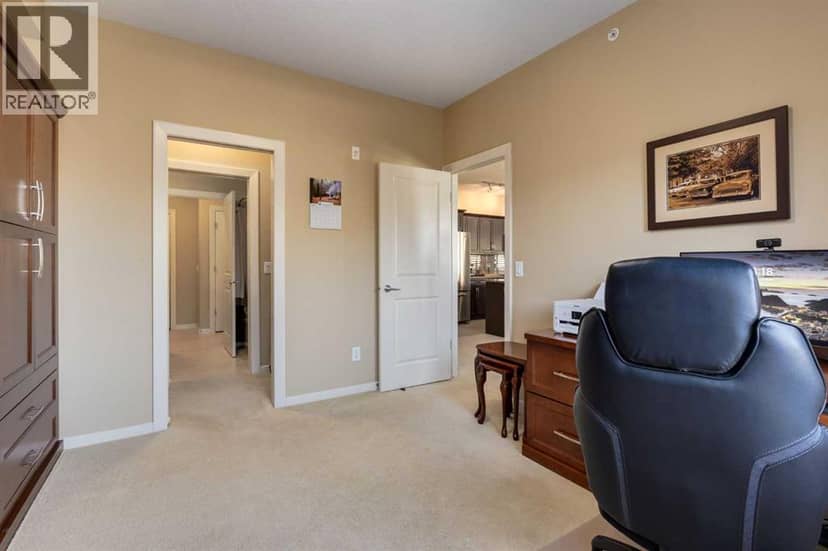 204, 103 Valley Ridge Manor NW — photo 24 of 31