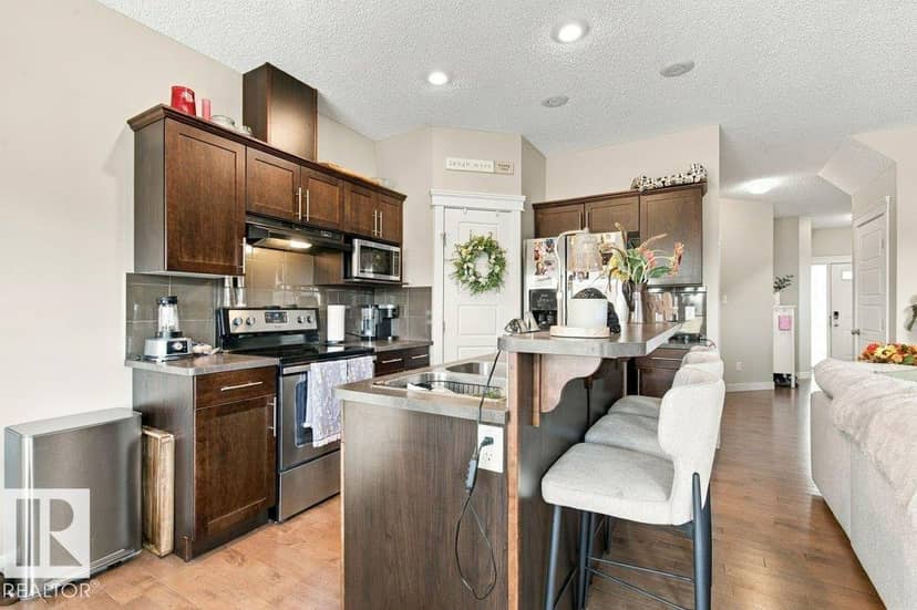 18 Currant CR — photo 14 of 40