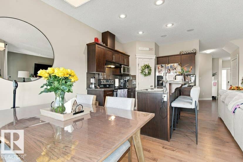 18 Currant CR — photo 21 of 40