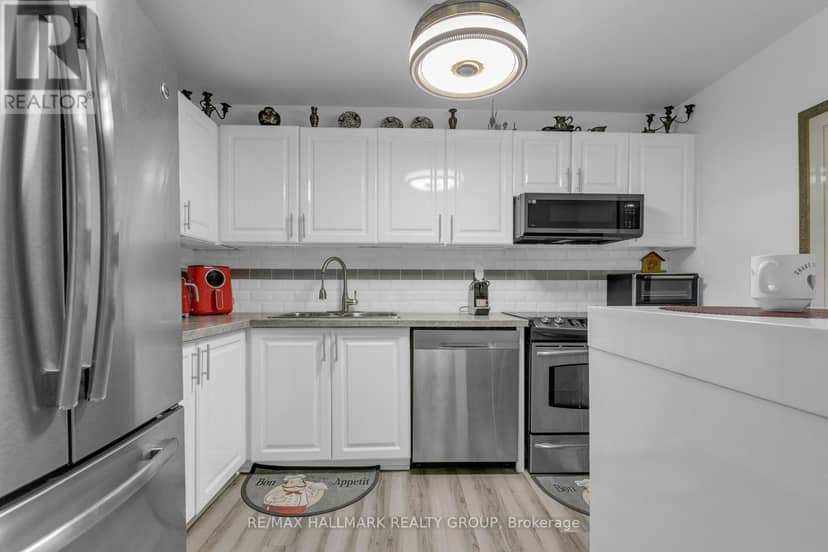 1 - 240 Fenerty Court — photo 10 of 29