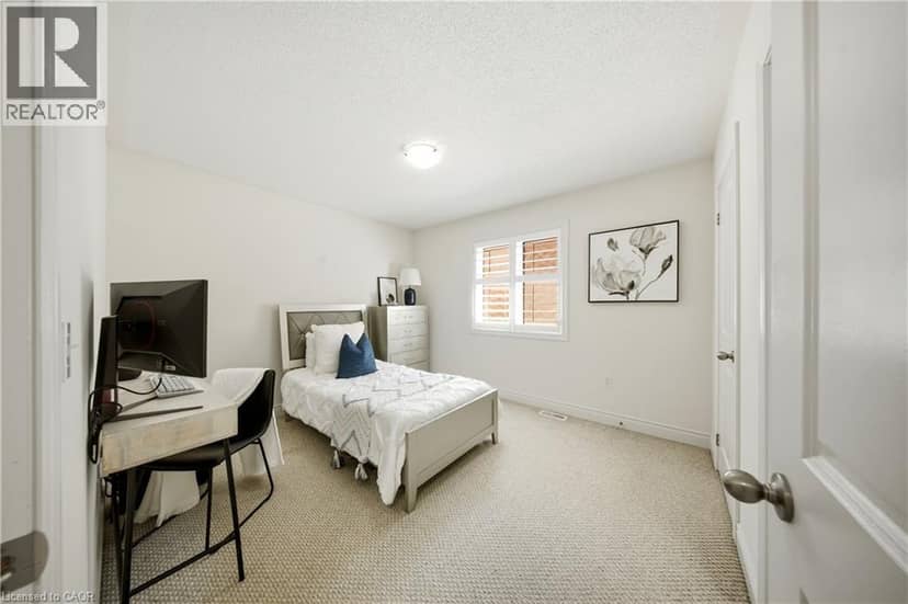 114 CHAUMONT Drive — photo 36 of 40
