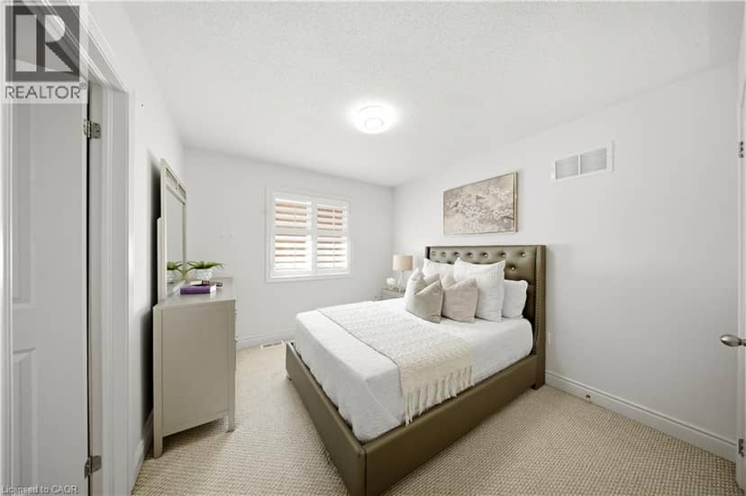 114 CHAUMONT Drive — photo 32 of 40