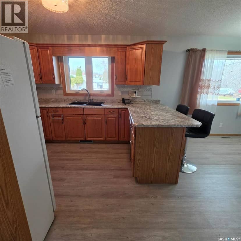 526 6th AVENUE NE, Preeceville, photo 7