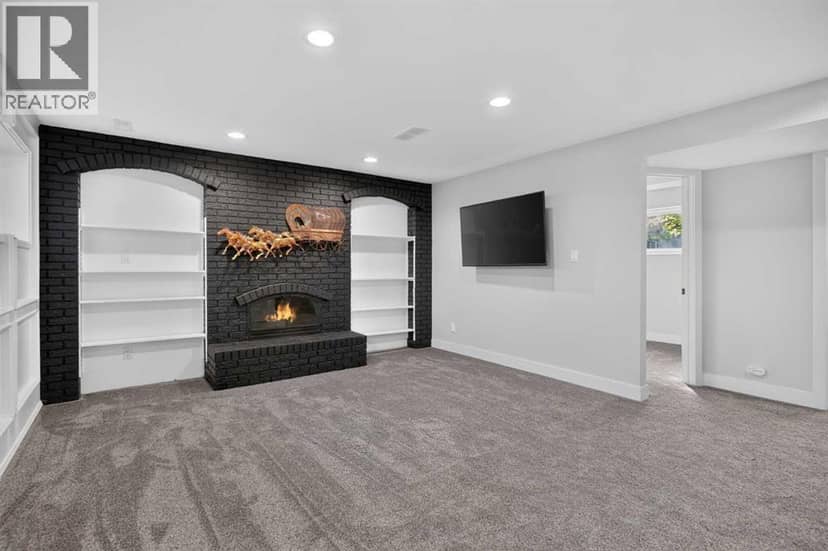 169 Silver Mead Crescent NW — photo 34 of 40