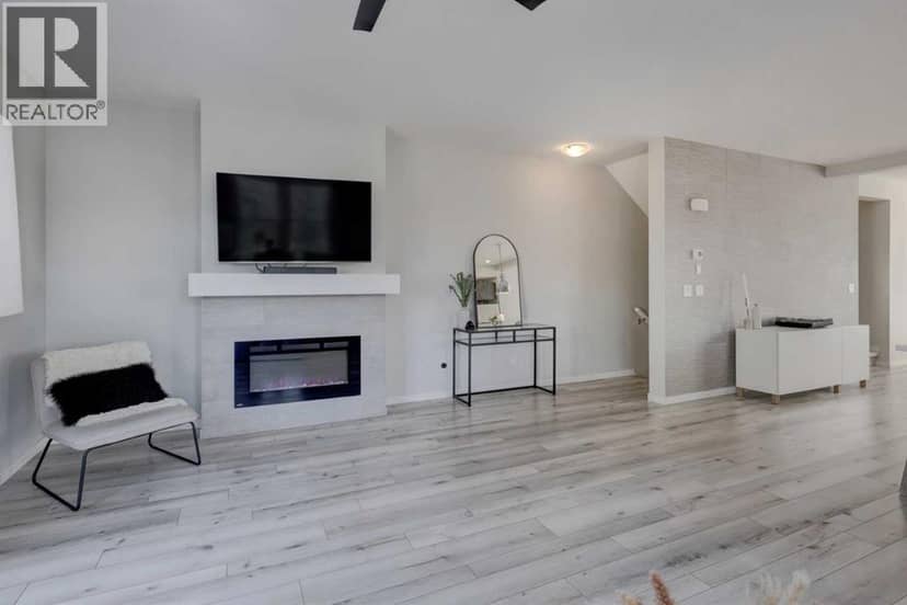204 South Point Park SW — photo 10 of 32