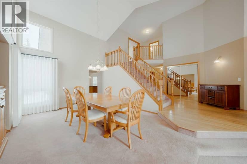 47 Hawkside Close NW — photo 10 of 40