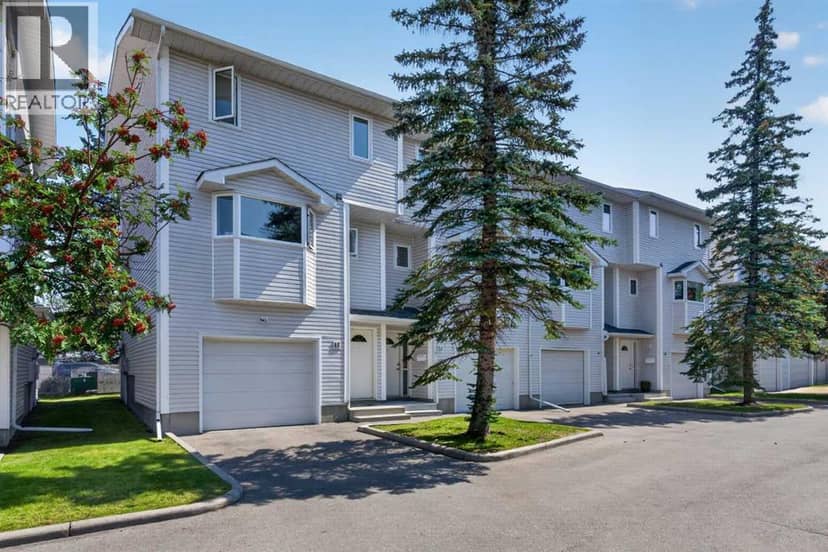 52 Glenbrook Villas SW, Calgary, photo 2