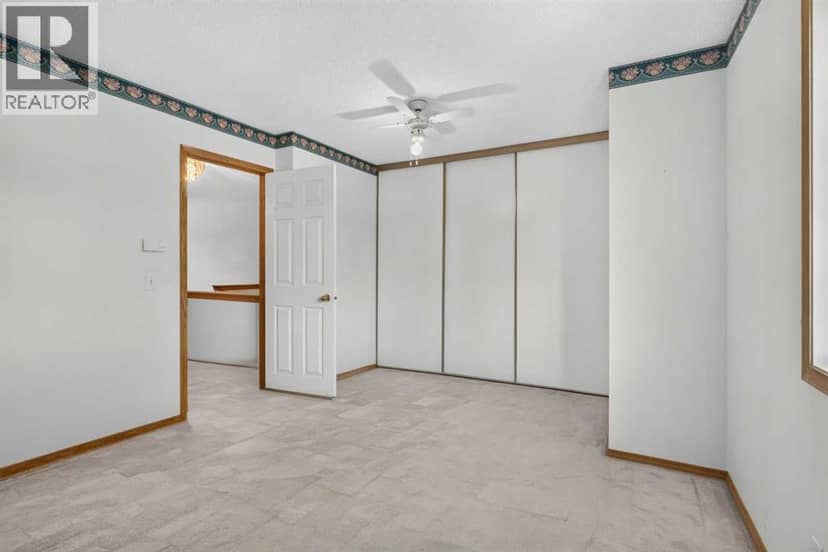 52 Glenbrook Villas SW — photo 27 of 37