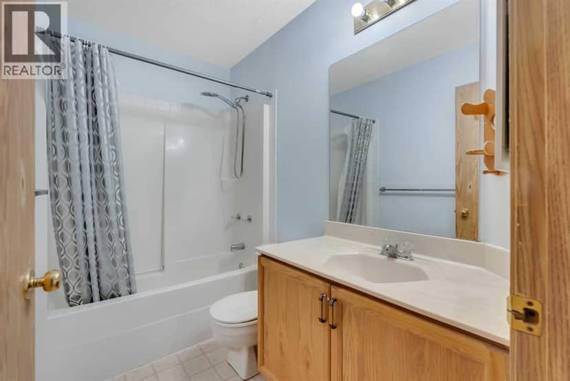 350 Arbour Grove Close NW — photo 31 of 40