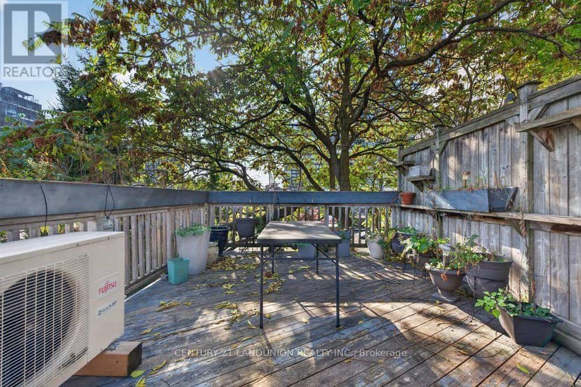 469 Richmond Street E — photo 39 of 40