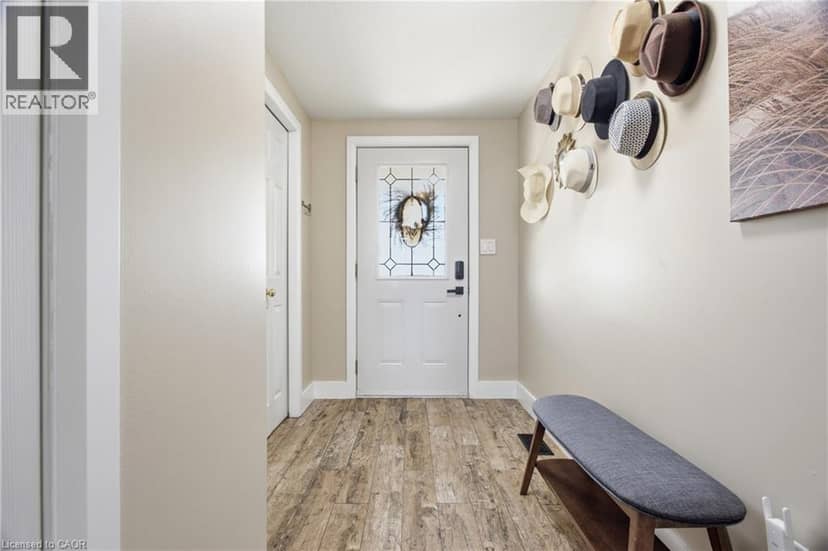39 MAITLAND Street, Kitchener, photo 3