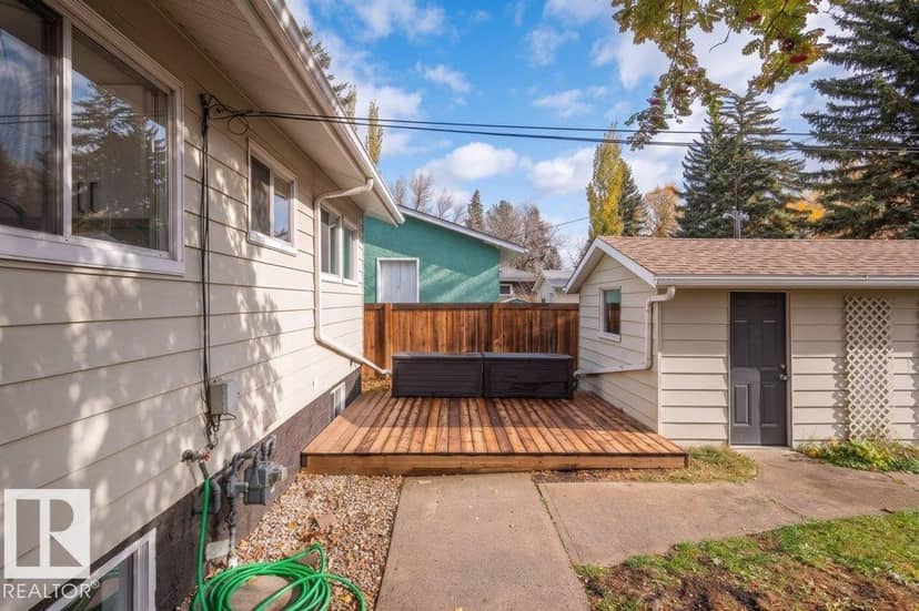 9231 149 ST NW — photo 33 of 40