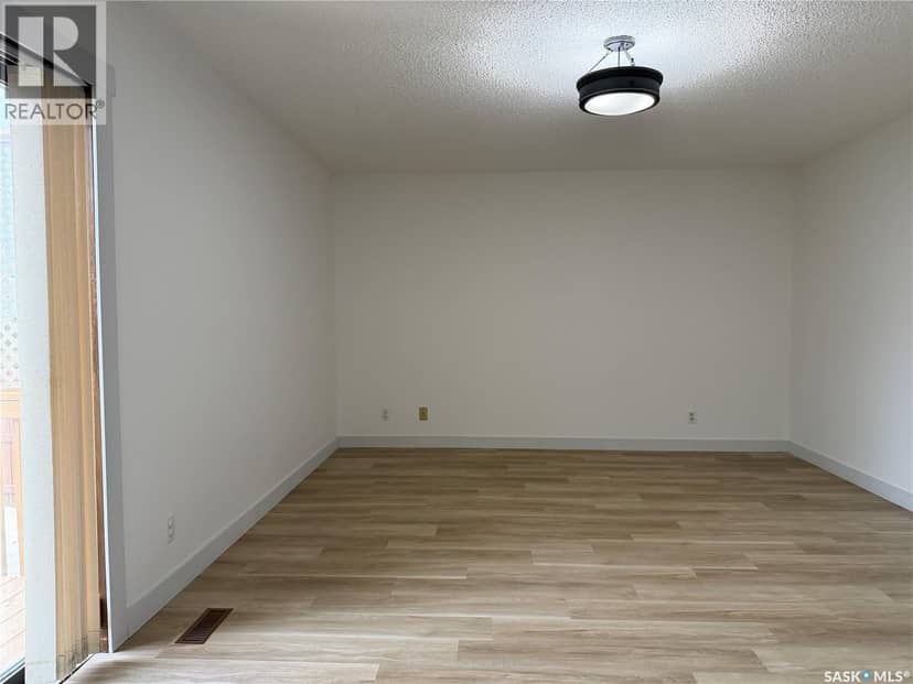 715 12th STREET — photo 30 of 40