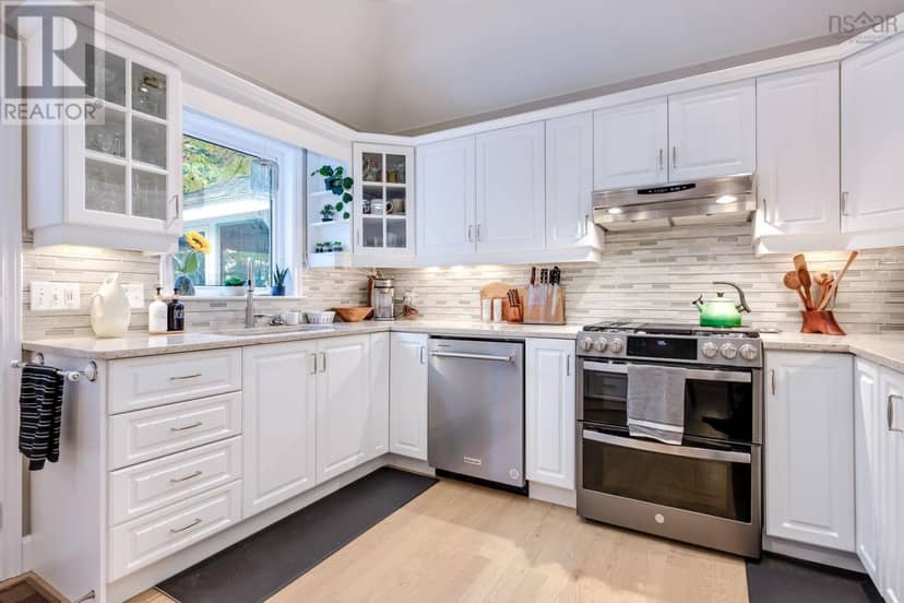 1196 Elise Victoria Drive — photo 12 of 40