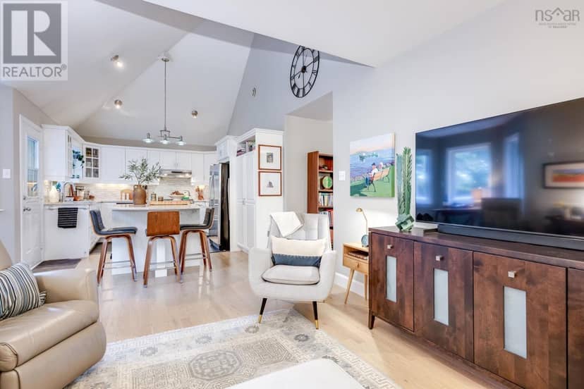 1196 Elise Victoria Drive — photo 16 of 40